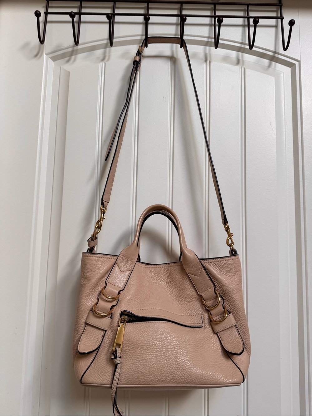 Marc Jacobs The Anchor Purse in Light Beige. 10” by 8” by 5.5” - Picture 2 of 12